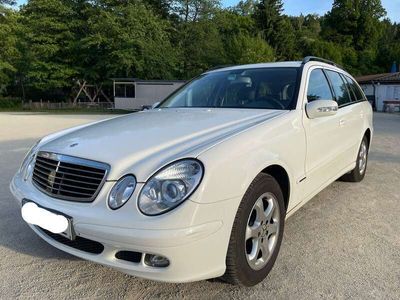 Mercedes E280