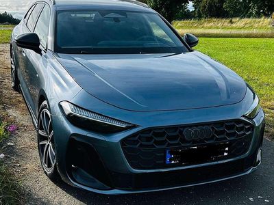 Gebraucht Audi A5 S-Line 204 PS (150 kW) 2025 Blau Kombi