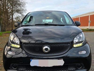 Gebraucht Smart ForFour 71 PS (52 kW) 2015 Schwarz Kleinwagen