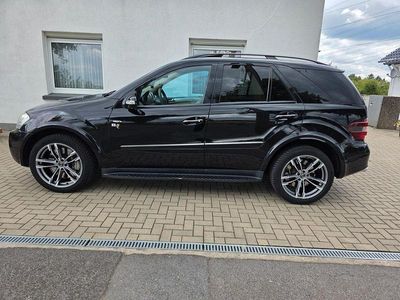 Mercedes ML63 AMG