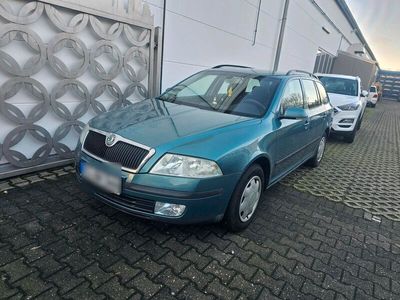 gebraucht Skoda Octavia 1.4 TSI SHZ PDC TÜV/HU NEU 11/25