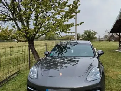 Gebraucht Porsche Panamera 441 PS (324 kW) 2017 Grau Kleinwagen