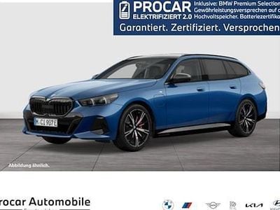 Gebraucht BMW 550e Comfort Edition 489 PS (359 kW) 2025 Blau Kombi