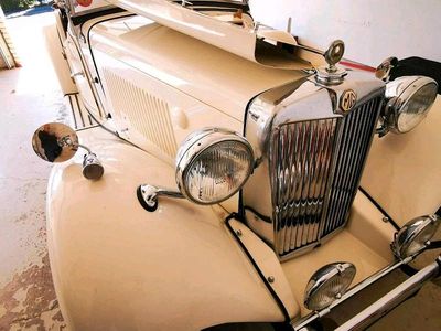 Käytetty MG TD 58 HP (42 kW) 1952 Valkoinen Avoauto