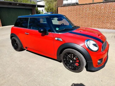 Gebraucht Mini John Cooper Works 211 PS (155 kW) 2011 Rot Kleinwagen