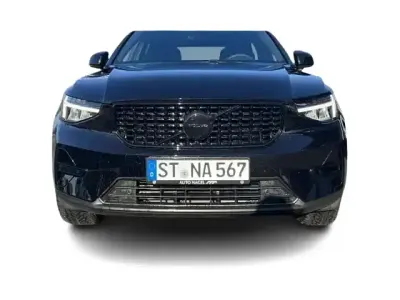Gebraucht Volvo XC40 Plus 163 PS (119 kW) 2025 Schwarz SUV