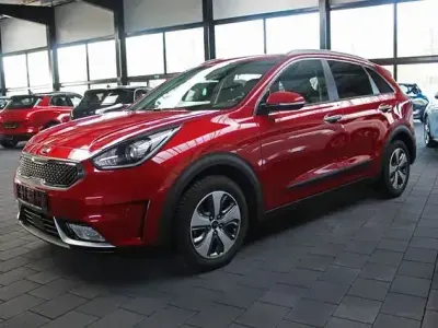 Gebraucht Kia Niro Vision 141 PS (103 kW) 2019 Rot SUV