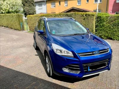 Używany Ford Kuga 120 KM (88 kW) 2016 Niebieski SUV
