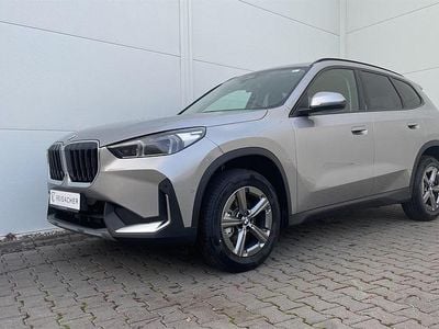 Spacesilber metallic Neu 2025 BMW X1 Efficient Dynamics SUV | 49.590 € (Fairer Preis)