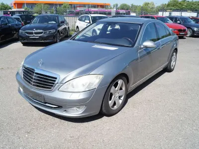 Gebraucht Mercedes S500 387 PS (284 kW) 2006 Andoritgrau Limousine