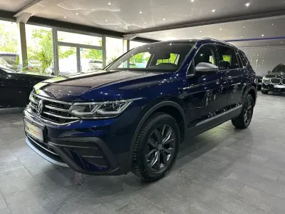 Usata VW Tiguan Allspace Life 150 CV (110 kW) 2024 Blu SUV