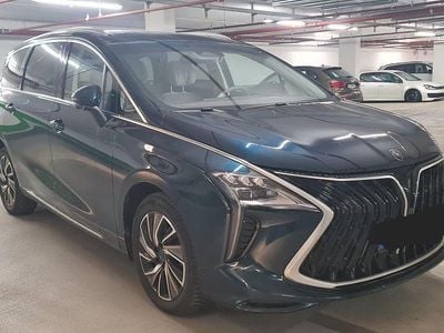 Gebraucht DFSK Forthing 4 177 PS (130 kW) 2024 Grün Van / Kleinbus