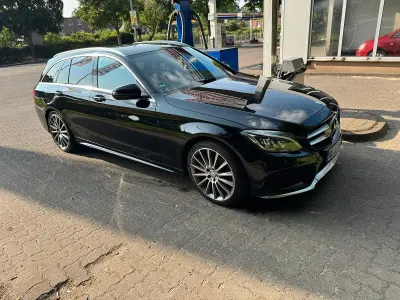 Gebraucht Mercedes C220 AMG line 170 PS (125 kW) 2016 Schwarz Kombi