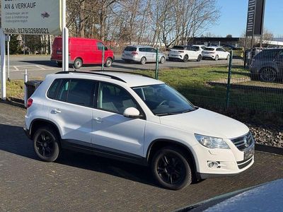 Weiß Gebraucht 2009 VW Tiguan Trendline SUV | 4.999 € (Fairer Preis)