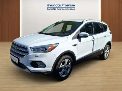 Gebraucht Ford Kuga Cool & Connect 150 PS (110 kW) 2017 Weiß SUV