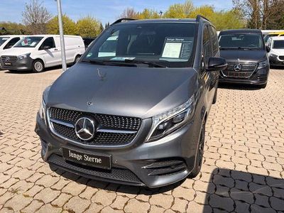 Usata Mercedes V300 Avantgarde Edition 239 CV (175 kW) 2020 Grigio Monovolume