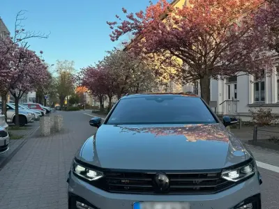 Gebraucht VW Passat R-line Edition 350 PS (257 kW) 2019 Grau Kombi