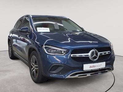 Mercedes GLA220