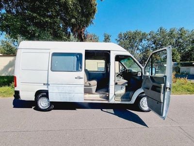 VW LT