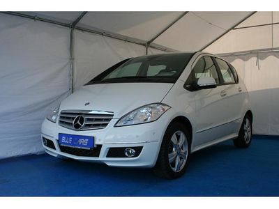 Gebraucht Mercedes A180 Avantgarde 109 PS (80 kW) 2011 Weiß Limousine
