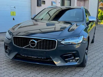 Gebraucht Volvo V90 R-Design 150 PS (110 kW) 2017 Grau Kombi