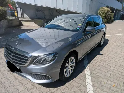 Używany Mercedes E220