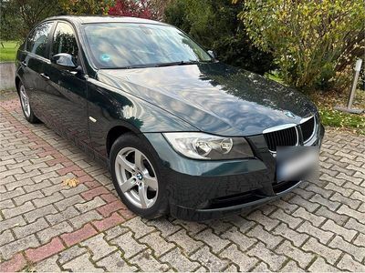 Gebraucht BMW 320 150 PS (110 kW) 2007 Grün Limousine