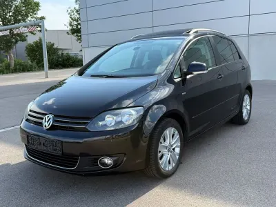 Gebraucht VW Golf VII Life 140 PS (102 kW) 2013 Schwarz Limousine