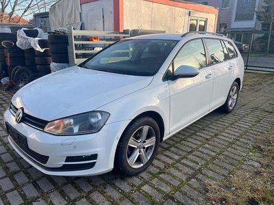 Second-hand VW Golf VII Comfortline 105 CP (77 kW) 2014 Alb Break