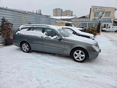 Blau Gebraucht 2004 Mercedes E280 Elegance Kombi | 2.600 € (Guter Preis)