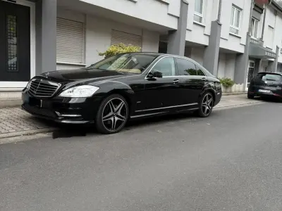 Gebraucht Mercedes S350 AMG 258 PS (189 kW) 2014 Schwarz Limousine