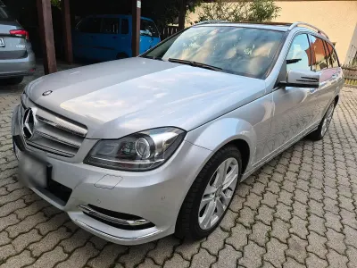 Gebraucht Mercedes C200 Avantgarde 136 PS (100 kW) 2013 Silber Kombi