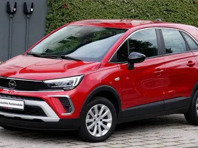Gebraucht Opel Crossland 131 PS (96 kW) 2022 Rot SUV