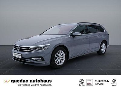 Mondsteingrau Gebraucht 2022 VW Passat Kombi | 23.850 € (Fairer Preis)