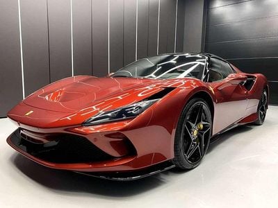 Gebraucht Ferrari F8 721 PS (530 kW) 2024 Rot Cabrio