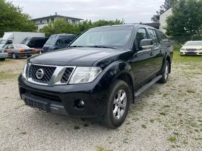 Gebraucht Nissan Navara 190 PS (139 kW) 2014 Schwarz Pickup