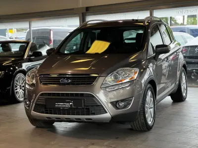 Używany Ford Kuga Titanium 140 KM (102 kW) 2012 Brązowy SUV