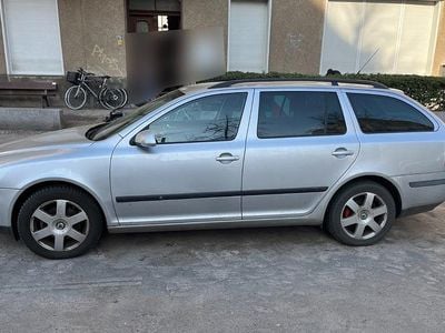 Gebraucht Skoda Octavia Elegance 160 PS (117 kW) 2008 Silber Kombi