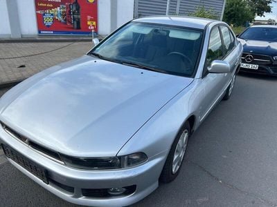 Mitsubishi Galant