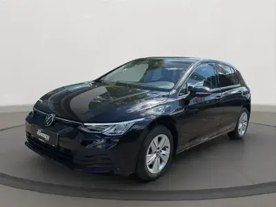 Gebraucht VW Golf VIII 131 PS (96 kW) 2020 Schwarz Limousine