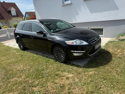 Gebraucht Ford Mondeo 163 PS (119 kW) 2013 Schwarz Kombi