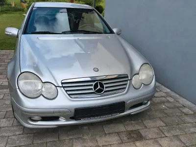 Gebraucht Mercedes C230 195 PS (143 kW) 2001 Silber Coupé