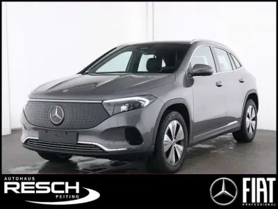 Gebraucht Mercedes EQA250 139 kW (190 PS) 2025 Mountaingrau (metallic) SUV