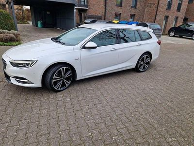Second-hand Opel Insignia Ultimate 170 CP (125 kW) 2018 Alb Break
