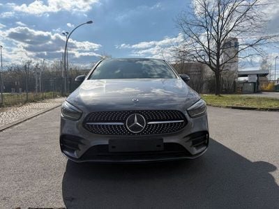 Mercedes B200