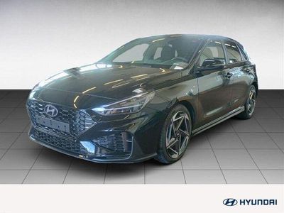 Abyss black / mic Gebraucht 2024 Hyundai i30 N Line Limousine | 24.480 € (Fairer Preis)