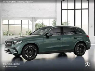 Gebraucht Mercedes GLC300 AMG 269 PS (197 kW) 2025 Silber SUV