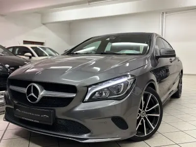 Gebraucht Mercedes CLA220 Shooting Brake 177 PS (130 kW) 2017 Grau Kombi