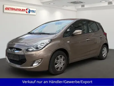 Gebraucht Hyundai ix20 125 PS (91 kW) 2014 Gelb Kleinwagen