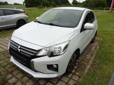 Gebraucht Mitsubishi Space Star Select+ 71 PS (52 kW) 2022 Weiß Limousine